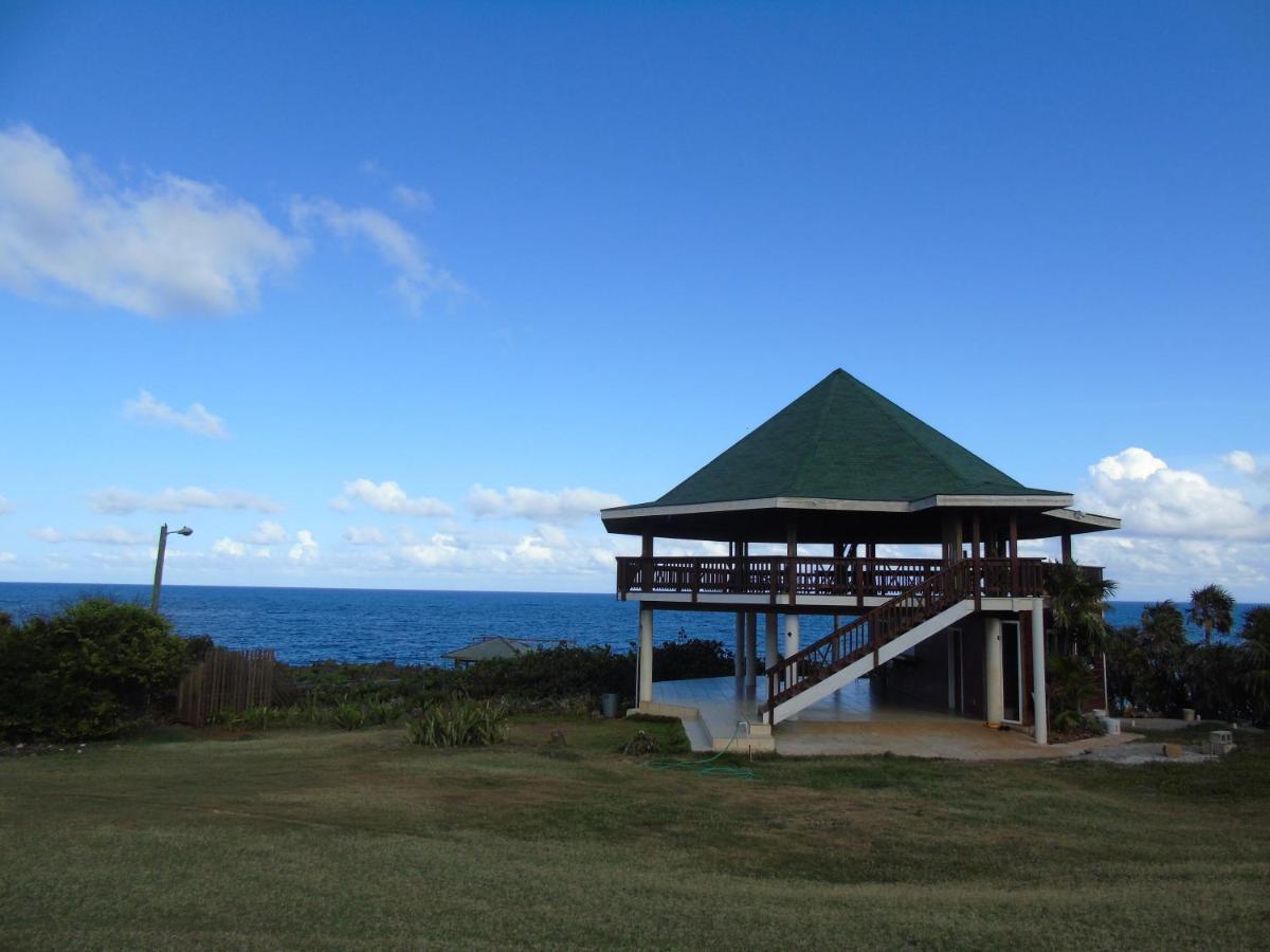 Fosters West Bay Resort Exteriér fotografie